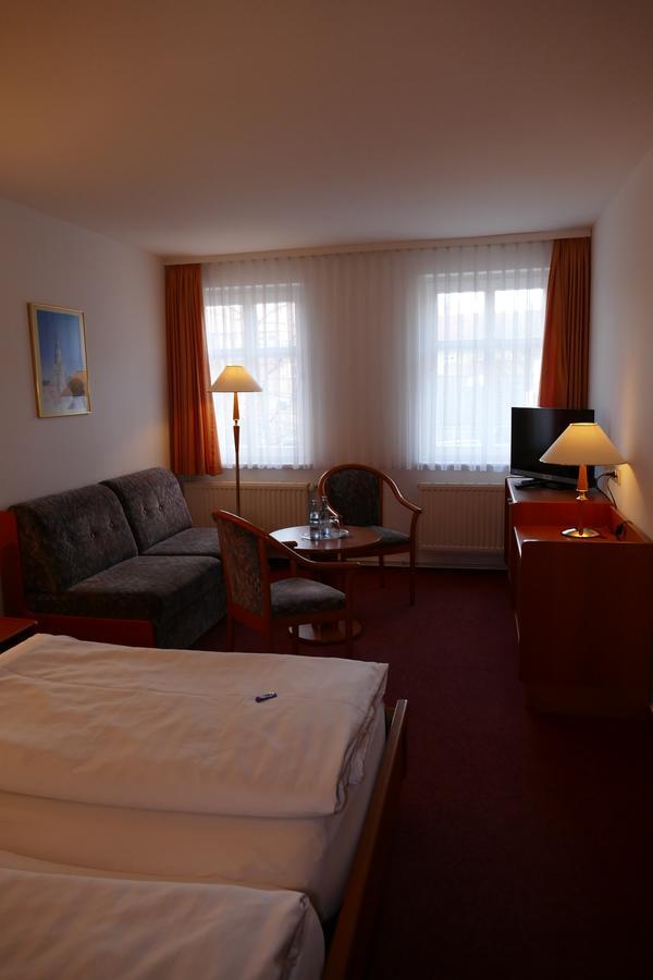 גרייפסוואלד Hotel Am Dom מראה חיצוני תמונה